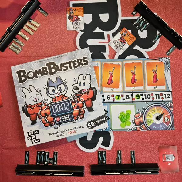 Caza Bombas 1 Caza Bombas