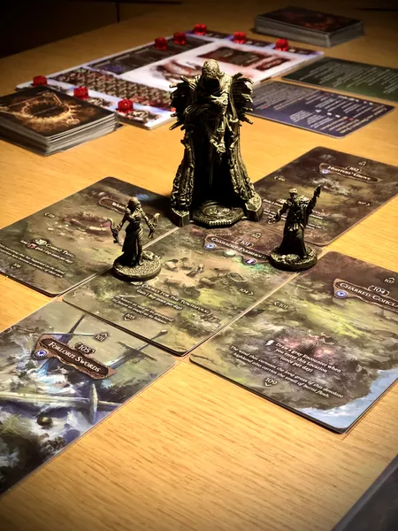 Tainted Grail La caída de Ávalon 1 Tainted Grail: La caída de Ávalon